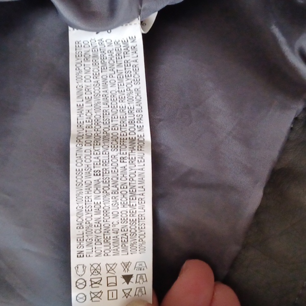 Jacket - Picture 5 of 5
